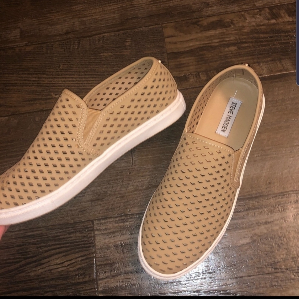 Steve Madden Slip On Shoes